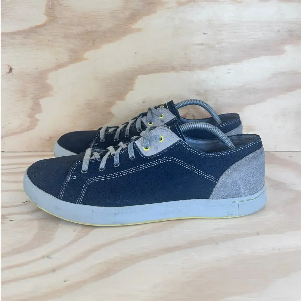 Ahnu - Stockton - Sneakers - Blue/Gray - Men's - 11 - AE2569 CBN